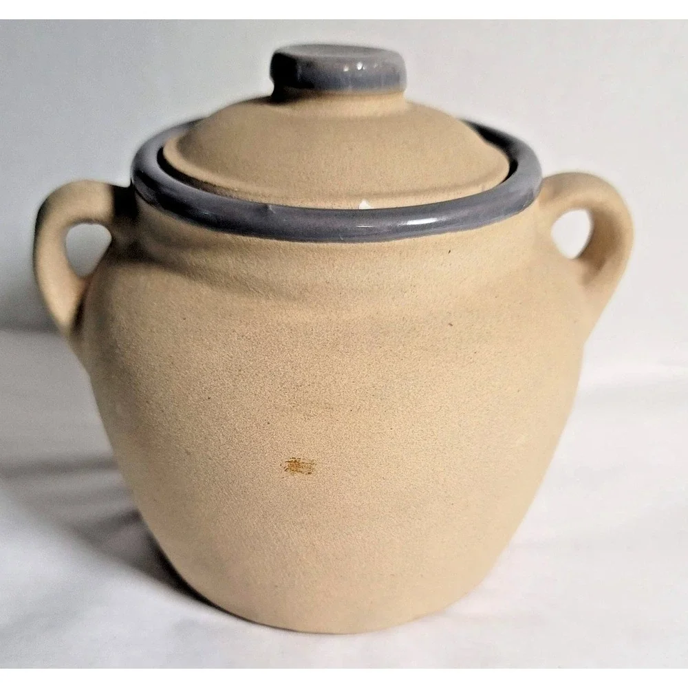 American Stoneware Factory‎ USA Small Crock Jar Gray Rim Lidded Pot Rustic Decor